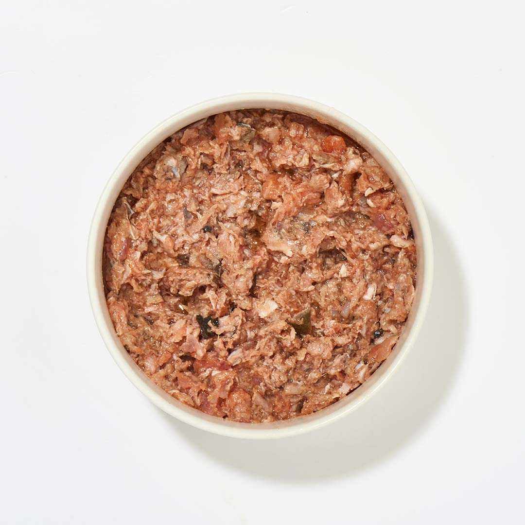 Lachs, 500 g, geeignet für Hunde und Katzen mit Allergien, reich an Omega-3 und Omega-6 Fettsäuren.