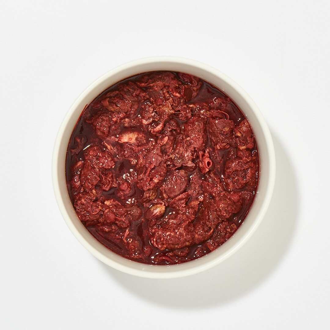 Kanincheninnereien-Mix in Schüssel, ideal für alle Hunde.