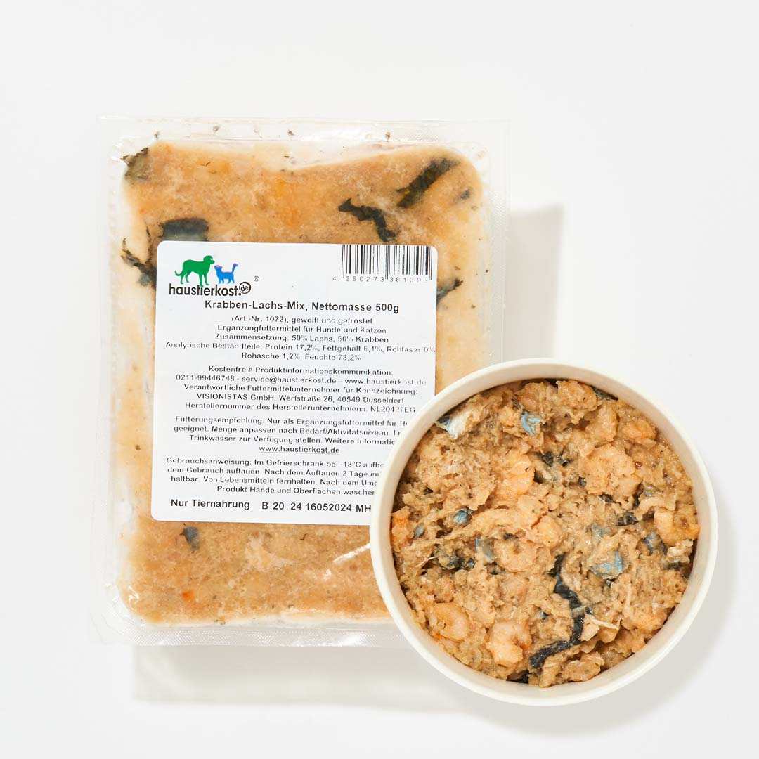 Krabben-Lachs-Mix 500 g Packung und Schale mit Mischung, reich an Proteinen und Omega-Fettsäuren, geeignet für Hunde und Katzen.