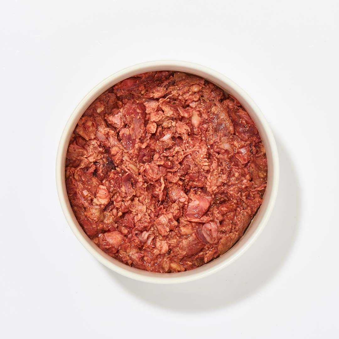 BARF Komfort PLUS CAT Rind, 250 g, rohes Katzenfutter mit Rindfleisch, Lachsöl, Karotten und Taurin, artgerechte Ernährung.