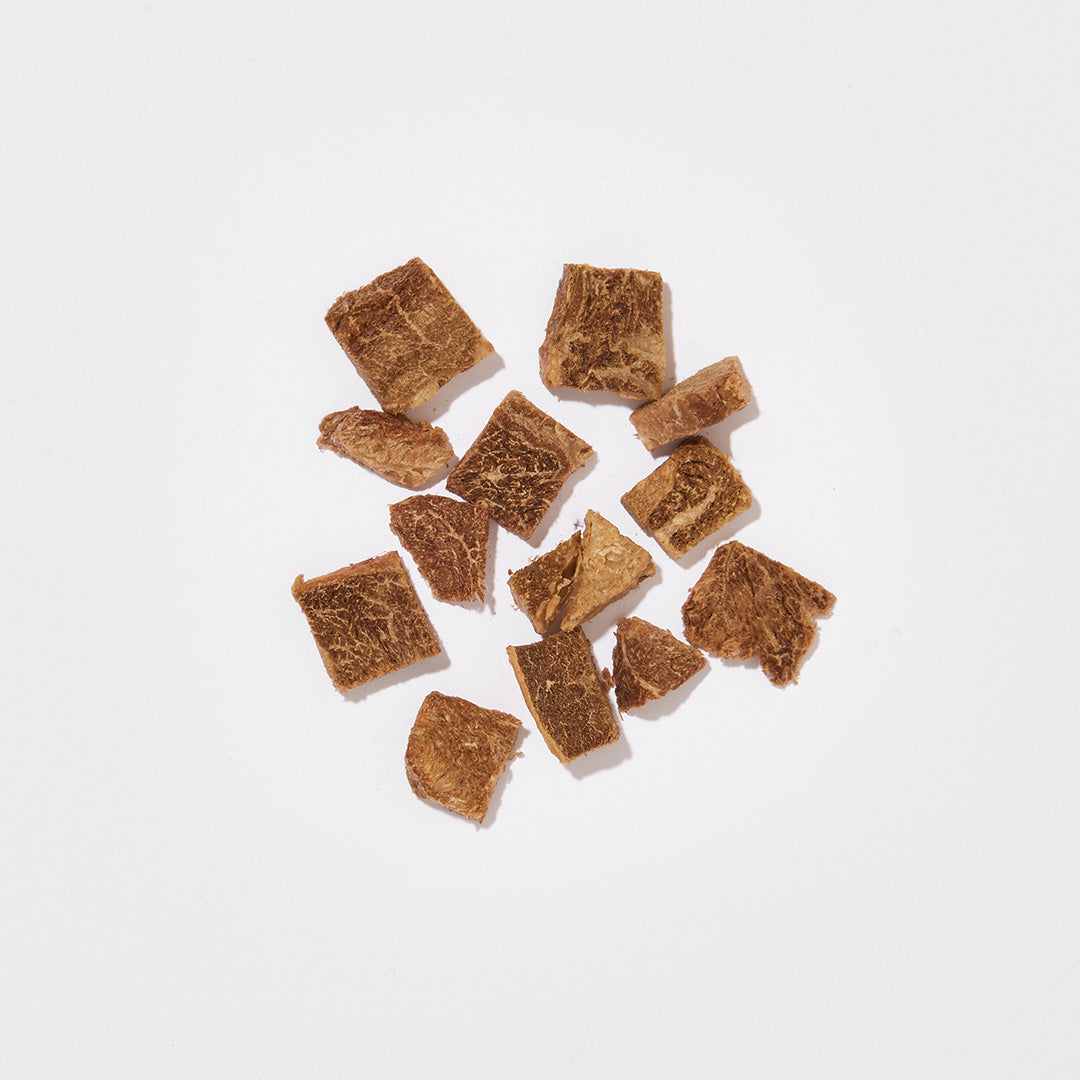 Gefriergetrocknetes Kalbfleisch, 70 g, ideal als Hunde-Snack oder Frischfleischersatz.