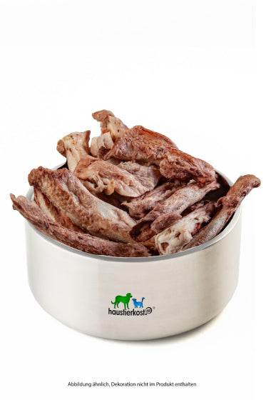 Ochsenziemer gefriergetrocknet 250 g in Metallschüssel, ideal als Hundesnack oder Frischfleischersatz.