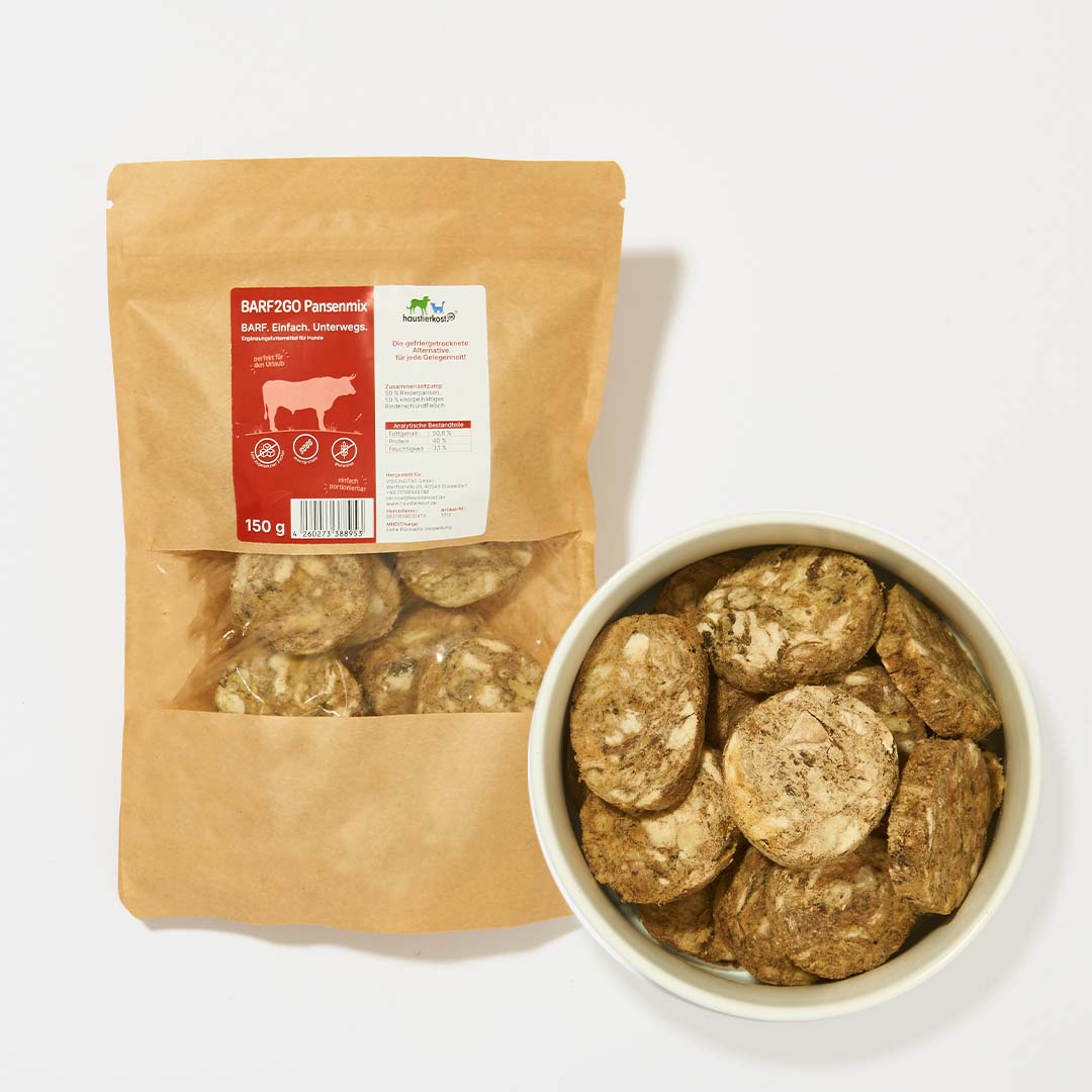Gefriergetrocknete BARF2GO Pansenmix Taler 150g als Snack und Belohnung für Hunde, plastikfreie Verpackung, portionsgerecht und geruchslos.