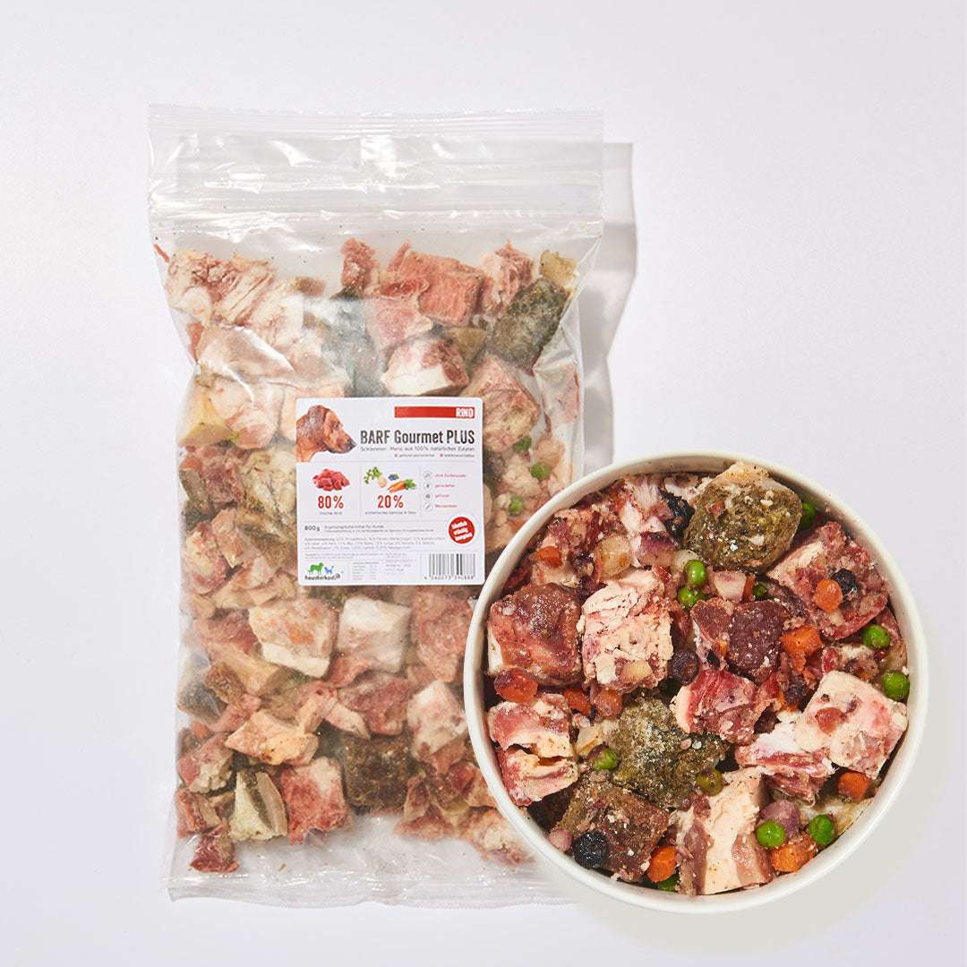 BARF Gourmet PLUS Rind im Beutel und Napf, stückiges Komplettmenü für Hunde mit Fleisch, Innereien, Gemüse und Obst, getreidefrei.