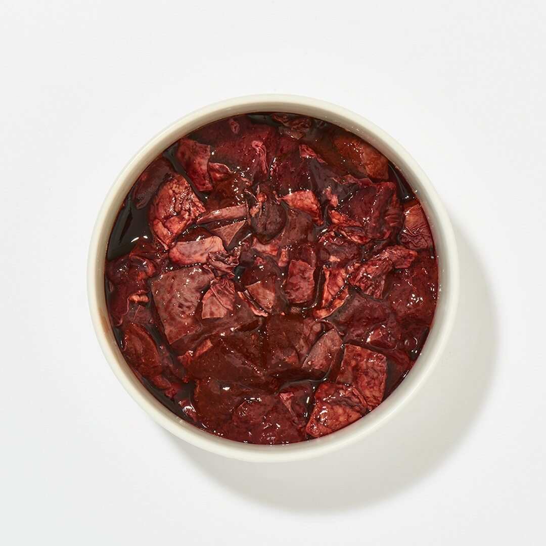 Rindermilz gewürfelt in einer Schale, 500 g, reich an Eisen