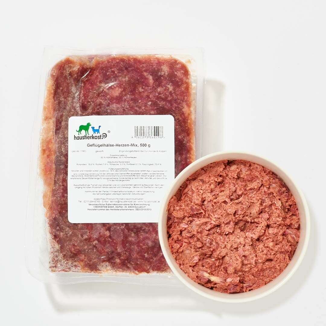 Geflügelhälse-Herzen-Mix in Verpackung und Schüssel, 500 g, ideal für gesunde Katzen und Hunde, fettarm mit Taurin und Calcium.