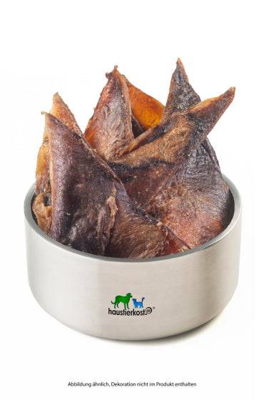 Rinderschulterknorpel getrocknet, 500 g in einer Metallschale, natürlicher Kausnack für Hunde.
