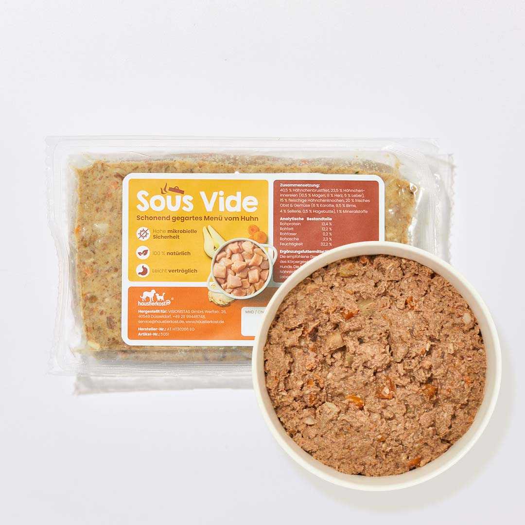 Sous Vide Menü Huhn für Hunde, vakuumgegart für Nährstofferhalt, ideal für sensible Hunde.