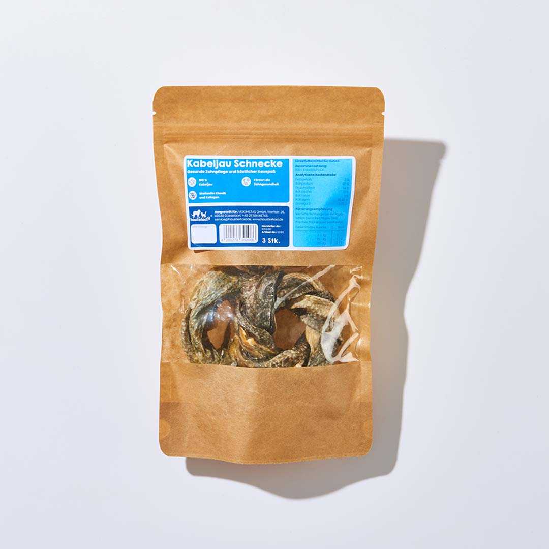 Kabeljau Schnecke Hundesnack in brauner Verpackung mit Sichtfenster.