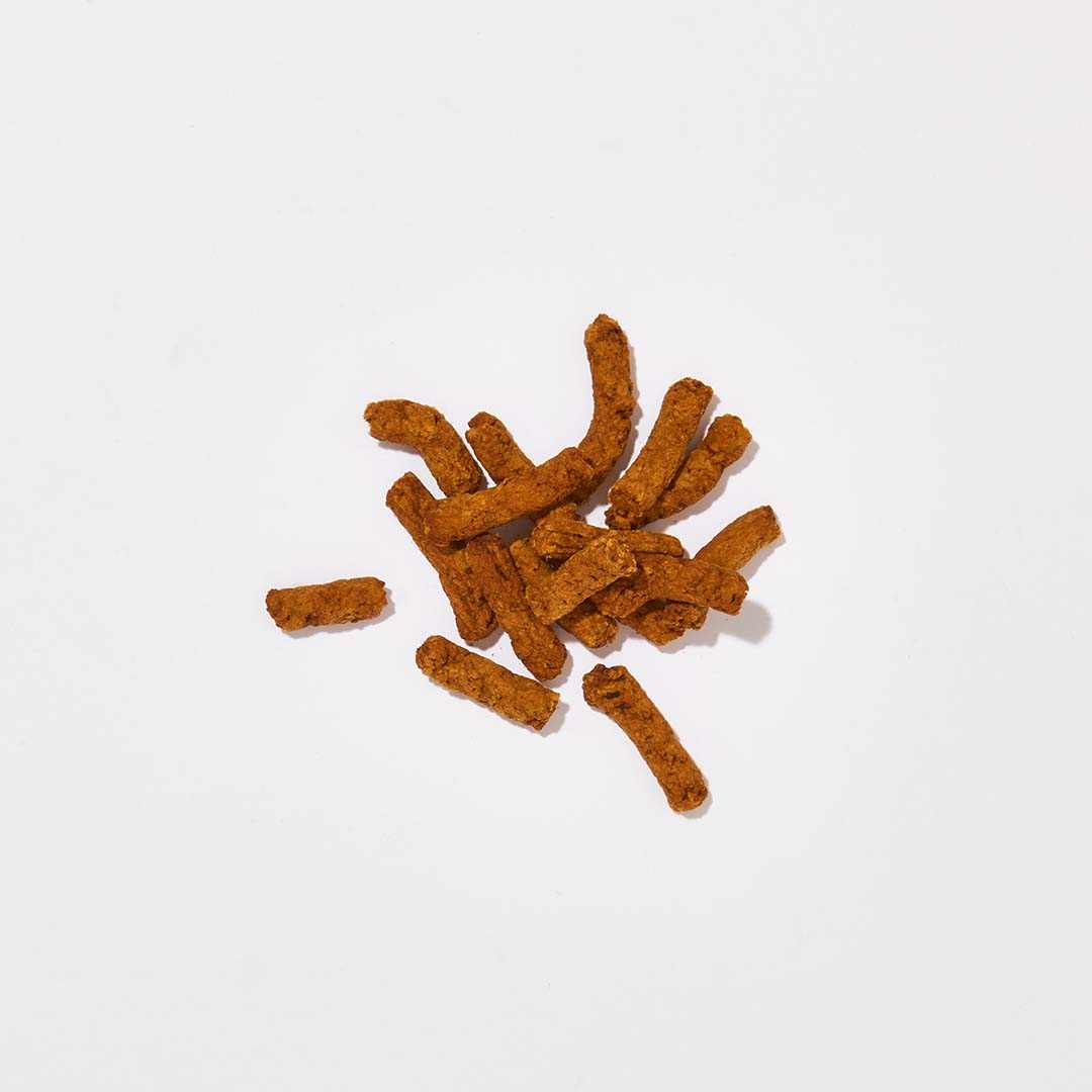 Leckere Hundetreats mit Huhn und Preiselbeere, 100 g Packung, gluten- und laktosefrei.