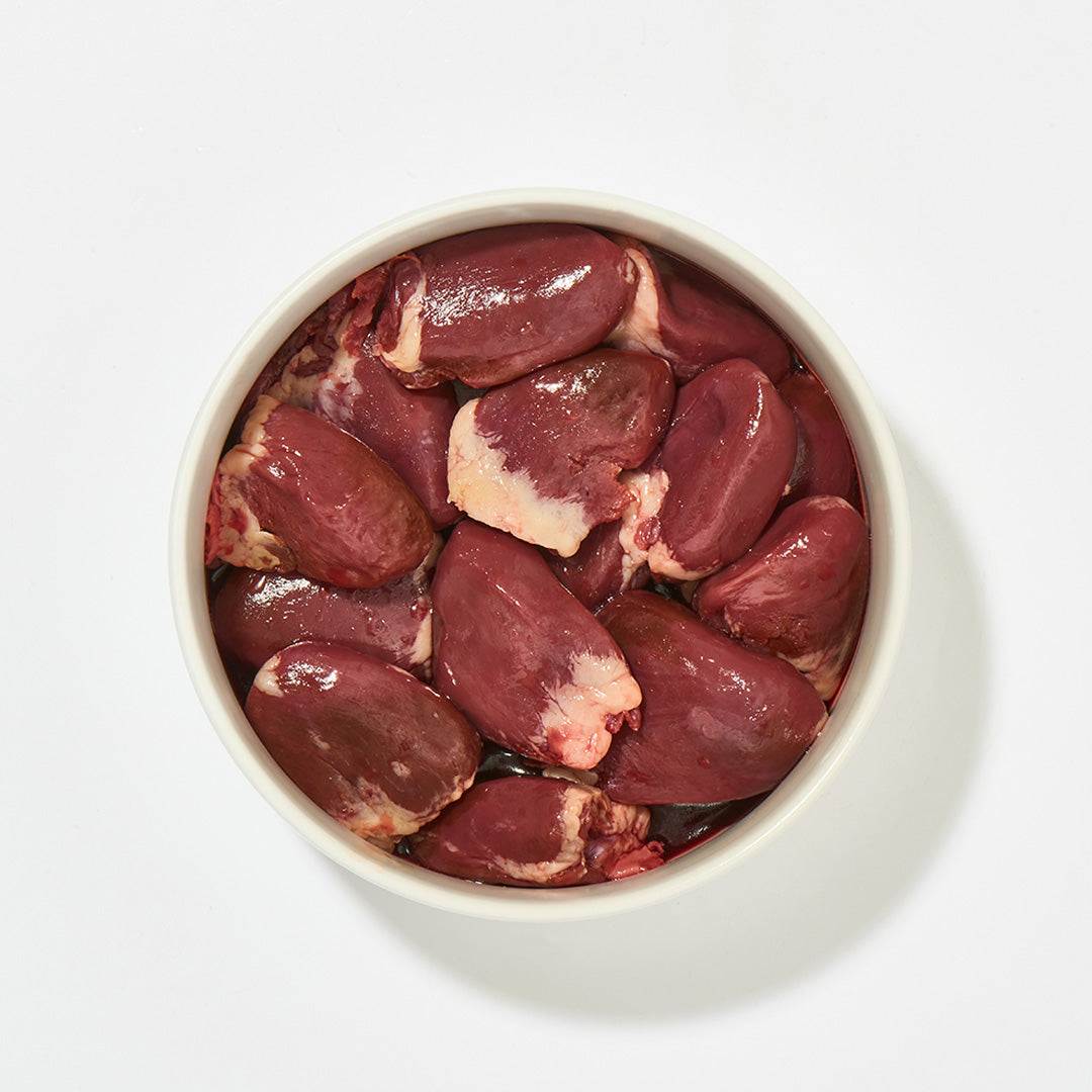 BIO Putenherzen in einer Schüssel, natürliche Taurinquelle für Katzen, 500 g.