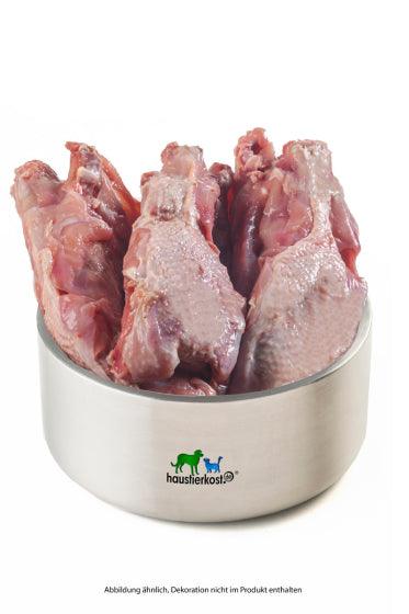 BIO Hähnchenkarkasse DE-ÖKO-006 in Metallschale, ca. 700 g, natürlicher Calciumlieferant.